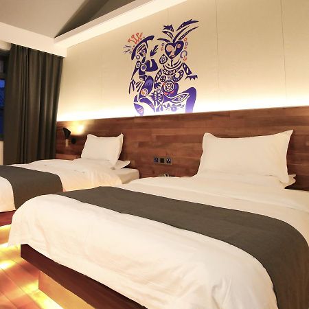 Lijiang Shuhe Travelling Hotel Exterior foto