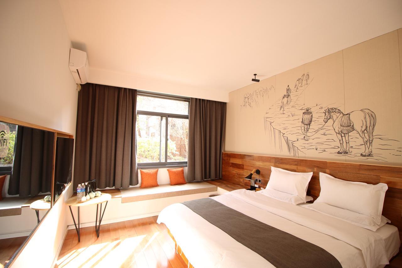 Lijiang Shuhe Travelling Hotel Exterior foto